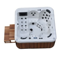 Гидромассажный спа-бассейн Kingston JCS-63А Гидромассажный спа-бассейн Kingston JCS-63А