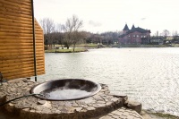 Чугунный банный чан для купания. Вместимость от 4 до 5 человек Чугунный банный чан для купания. Вместимость от 4 до 5 человек